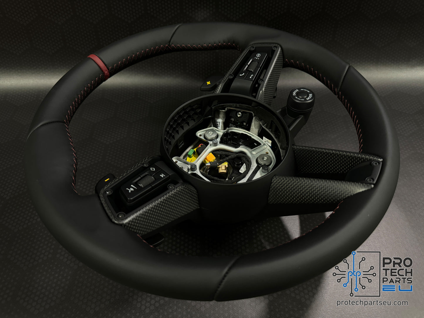 
                  
                    Porsche Steering wheel leather GT3 992 911 bordeoux GT customised weissach
                  
                