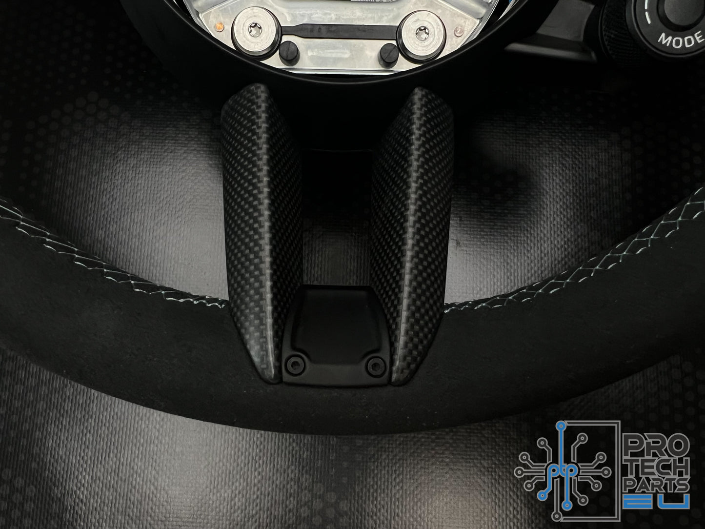 
                  
                    Porsche Steering wheel race-tex GT3RS GT3 GTS GT 992 turbo S carrera shade green carbon fiber
                  
                