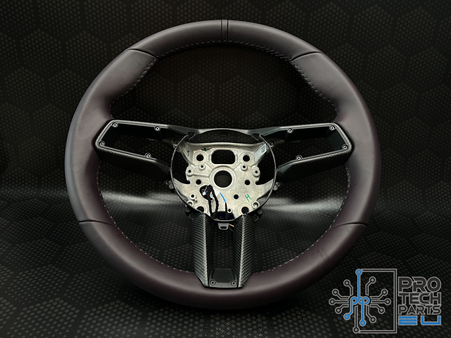 
                  
                    Porsche Steering wheel leather GT3RS GT3 GTS GT 992 turbo S carrera purple UPGRADE
                  
                