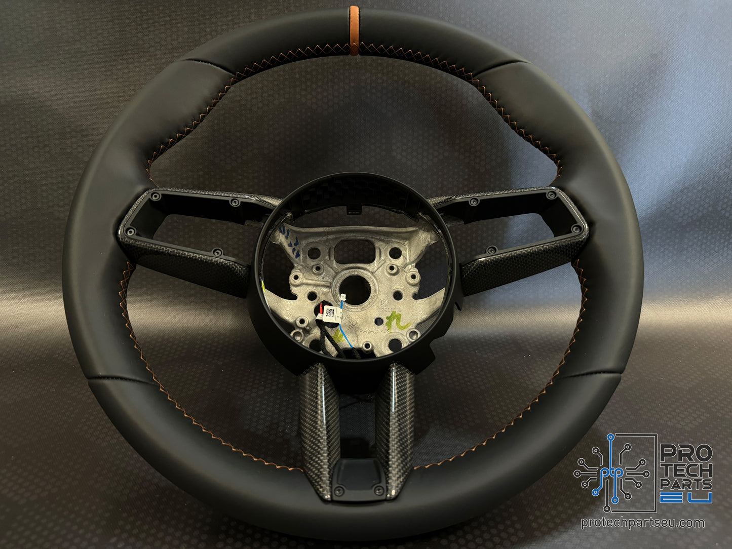 
                  
                    Porsche Steering wheel leather GT3RS GT3 GTS GT 992 turbo S cognac cogniac WEISSACH
                  
                
