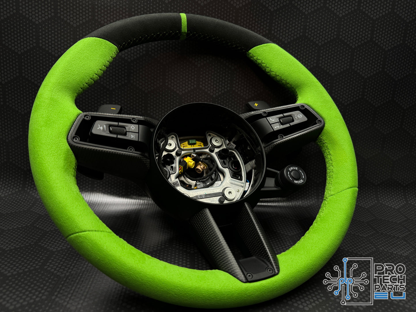 
                  
                    Porsche Steering wheel HERITAGE GT GT3 GT3RS GTS 992 turbo S carrera  SPEED lizard green WEISSACH PACKAGE
                  
                