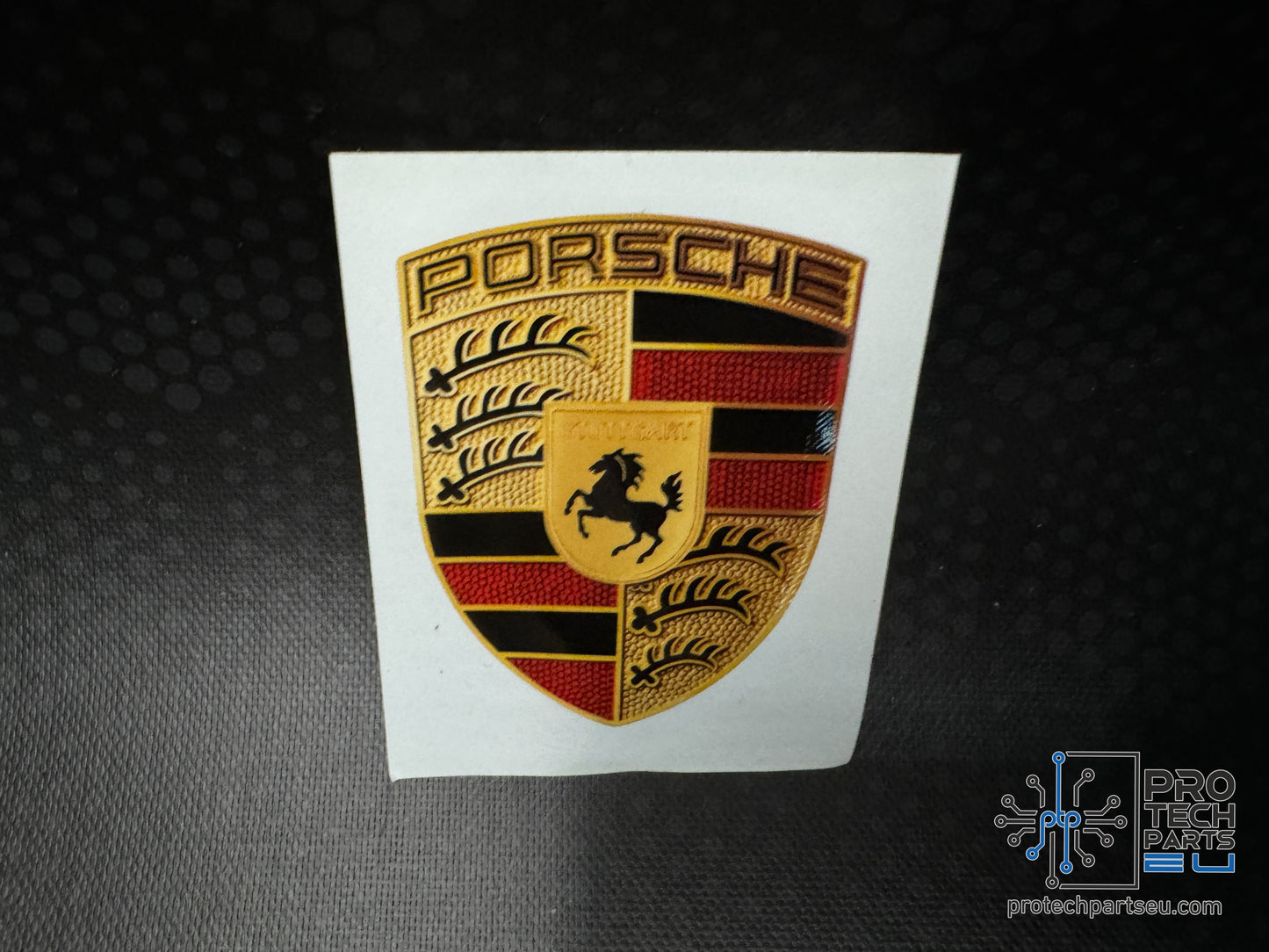 
                  
                    Porsche 911 exterior Crest Decal original for the lid 99655921190
                  
                