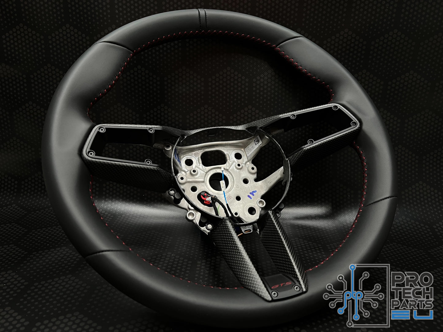 
                  
                    Porsche Steering wheel leather GT3RS GT3 GTS GT 992 turbo S carrera GTS red carmine UPGRADE
                  
                