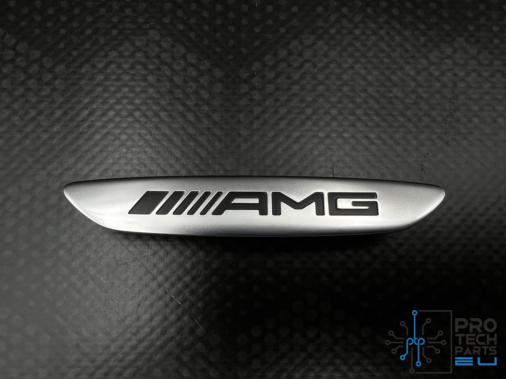 
                  
                    مرسيدس بنز W222 S فئة AMG غطاء عجلة القيادة شارة/شعار oe جديد
                  
                