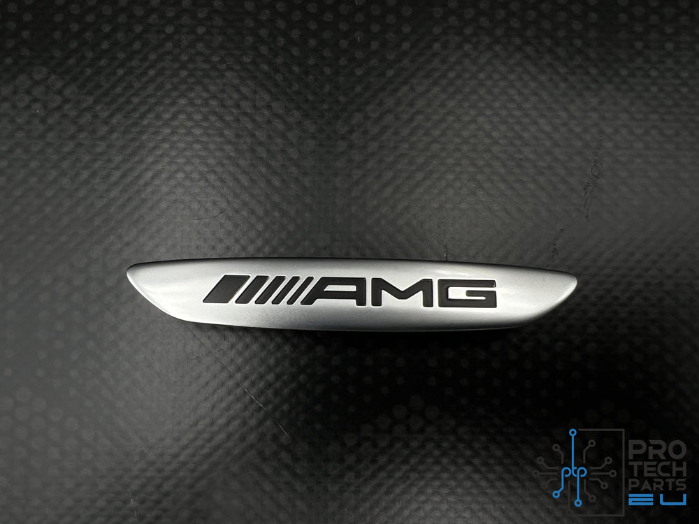 
                  
                    مرسيدس بنز W222 S فئة AMG غطاء عجلة القيادة شارة/شعار oe جديد
                  
                