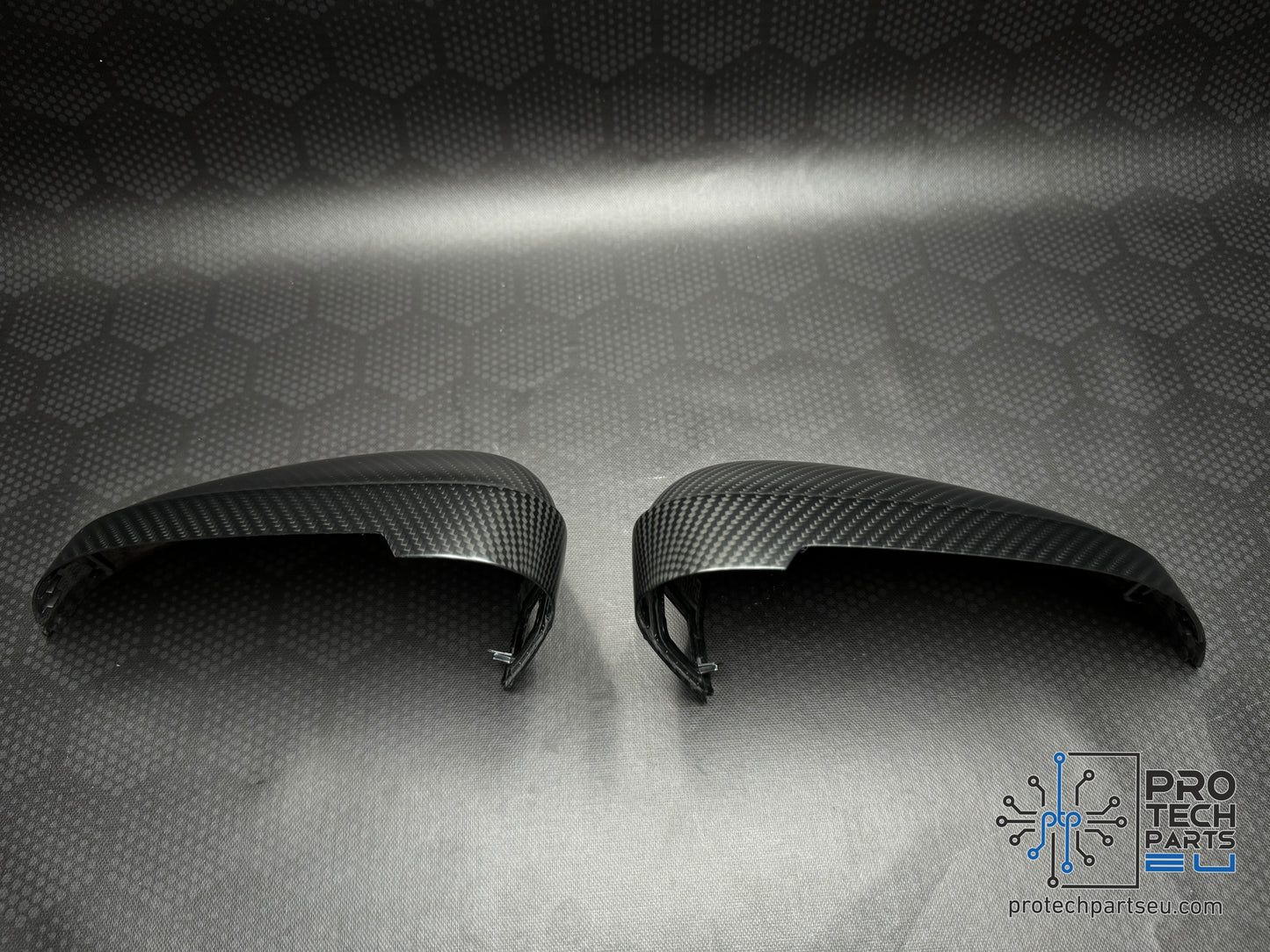 
                  
                    Genuine AUDI A4,A5,RS4,RS5 carbon fiber mirror cover caps set matte side assist
                  
                