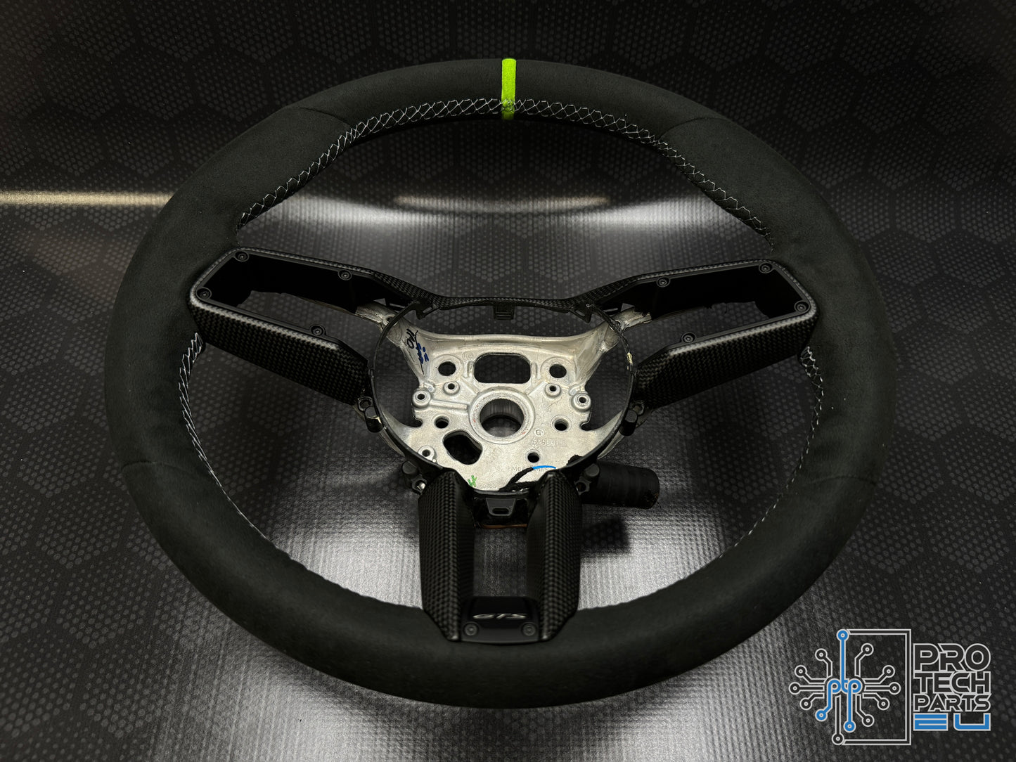 
                  
                    Porsche Steering wheel race-tex GT3RS GT3 GTS GT 992 turbo S carrera lizard green UPGRADE
                  
                