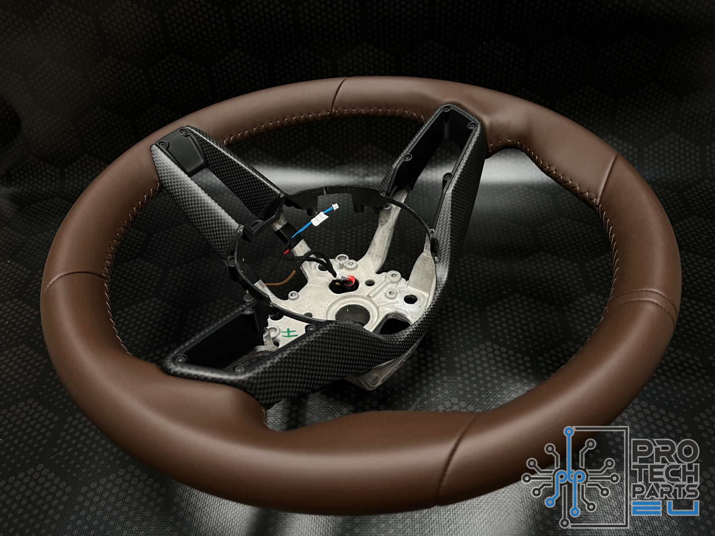 
                  
                    Porsche Steering wheel race-tex GT3RS GT3 GTS GT 992 turbo S carrera truffle brown UPGRADE
                  
                