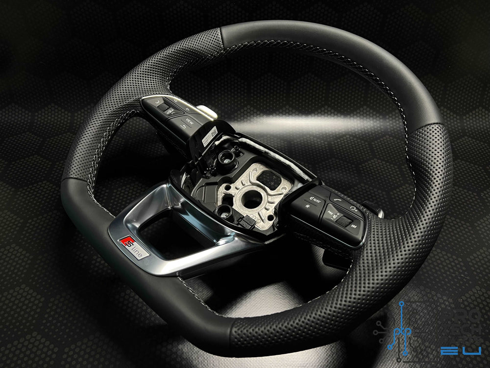 
                  
                    Genuine AUDI Sline Q3,Q7,Q8,SQ7.SQ3.SQ8 steering wheel new leather
                  
                
