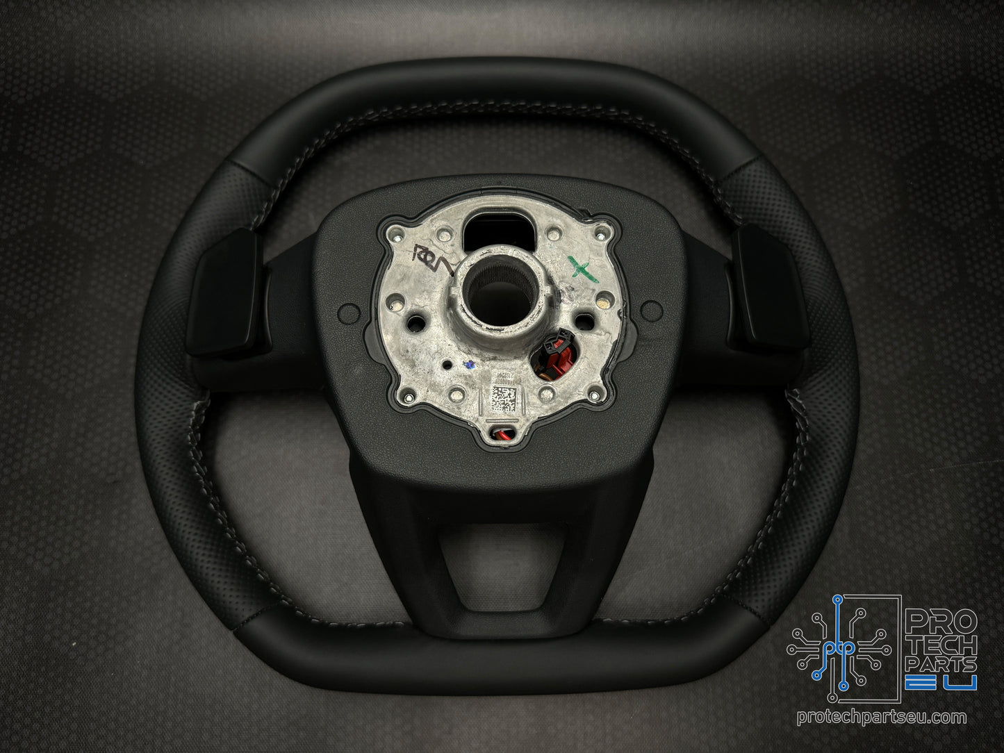 
                  
                    Genuine AUDI RS Q4,Q5,Q6 e tron 2024 steering wheel new models heat 8B3419091
                  
                