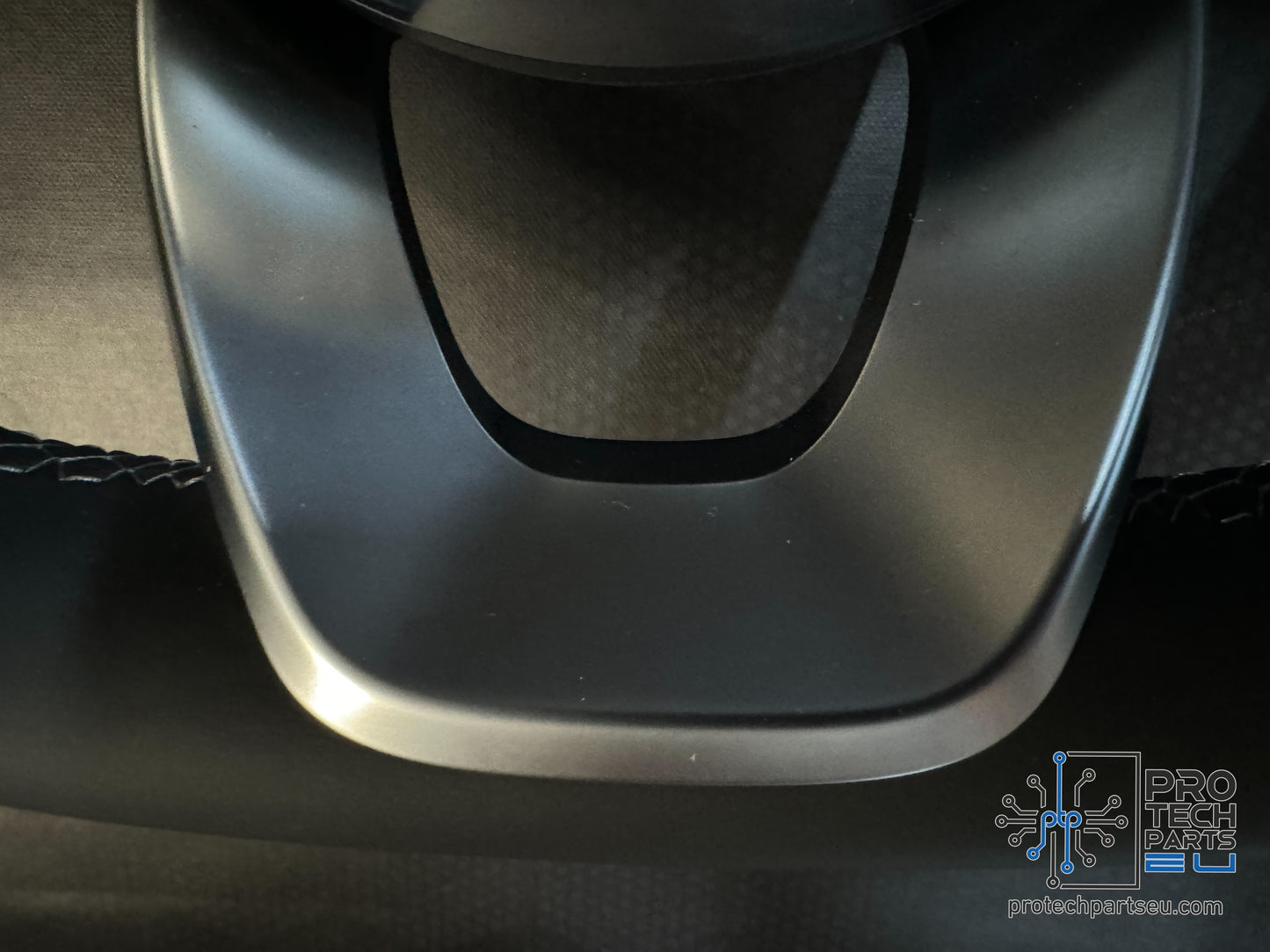 
                  
                    Mercedes AMG - super sport steering wheel alcantara/leather grey stitch w205,w222,w167,w177 etc
                  
                