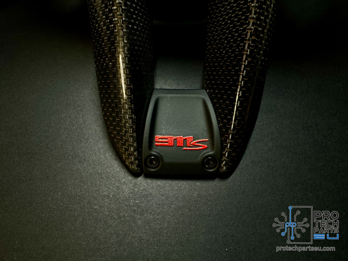 
                  
                    Porsche steering wheel UV stickers set 911 S
                  
                